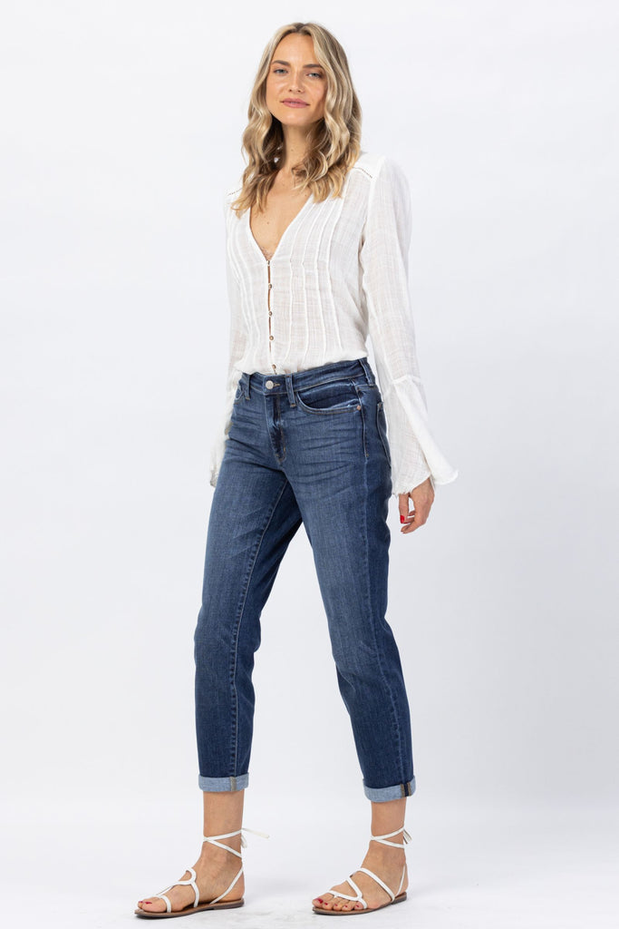 Core midrise cuffed boyfriend fit