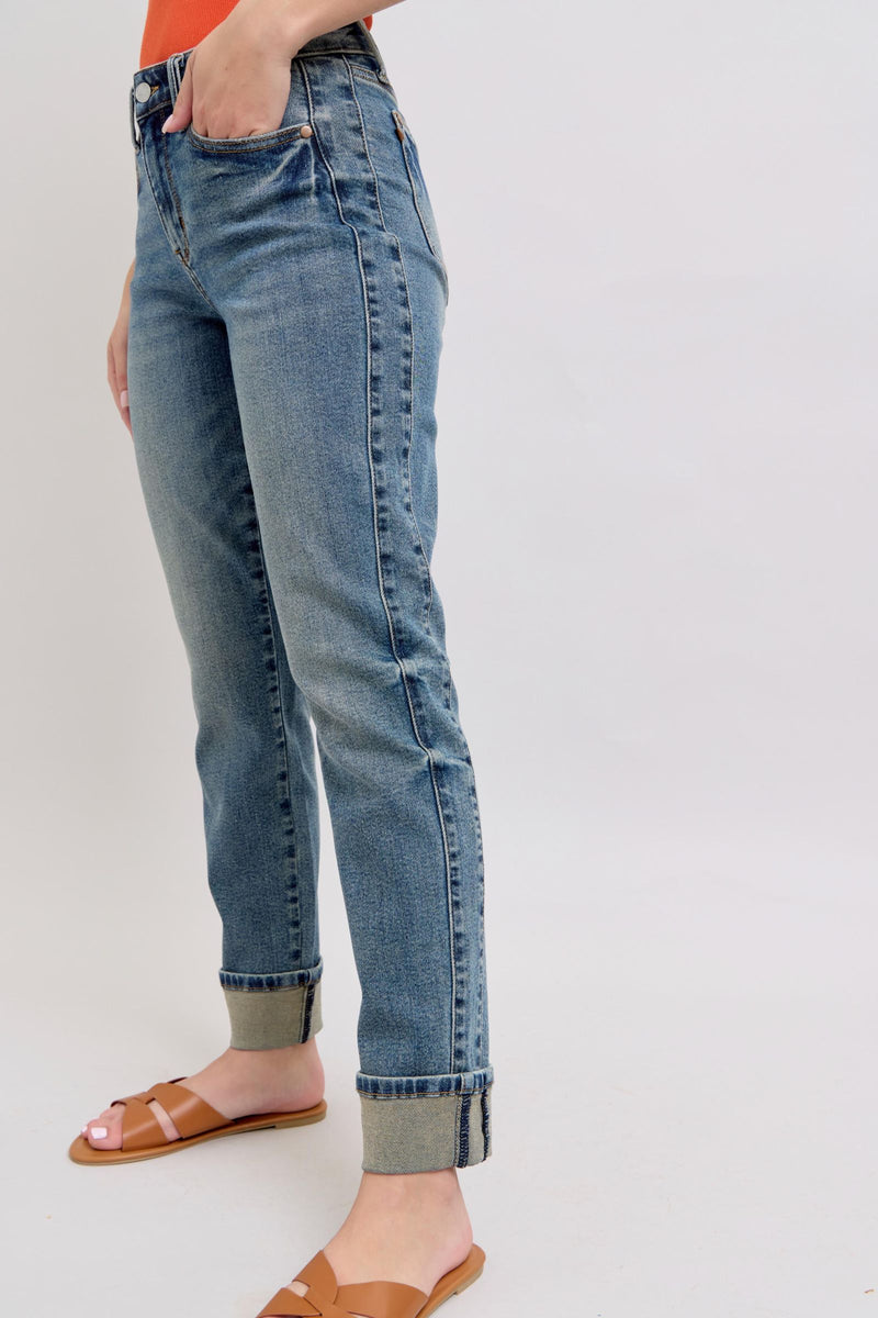 Mid-rise Vintage Wash
