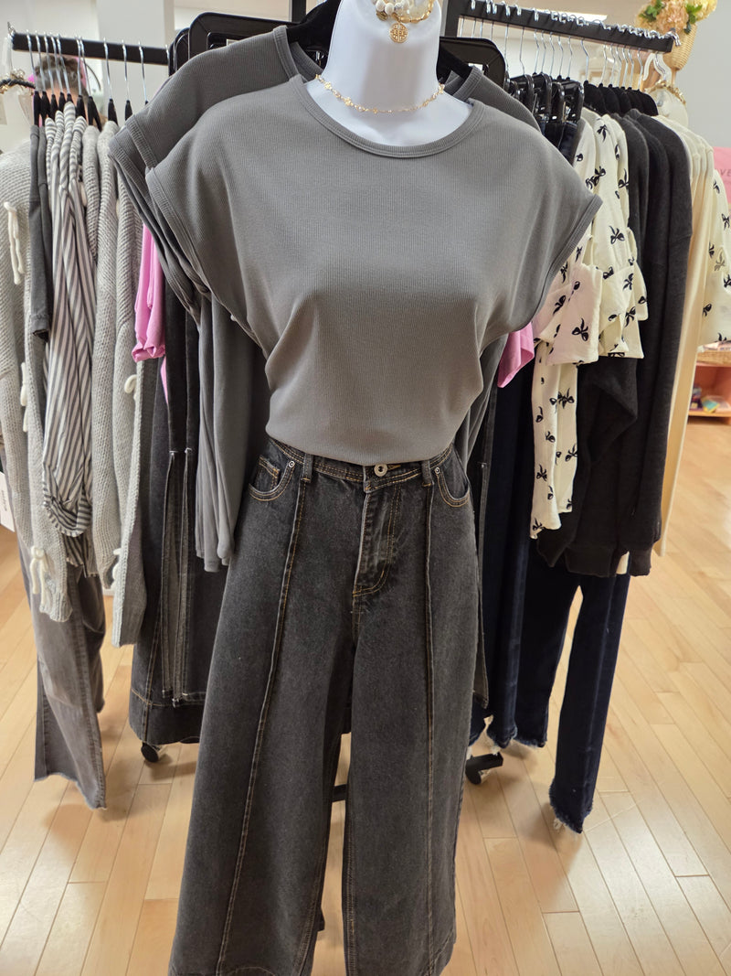 Grey Cap Sleeve