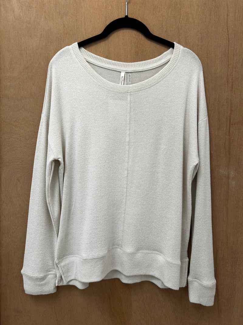 OATMEAL ROUND NECK SWEATER