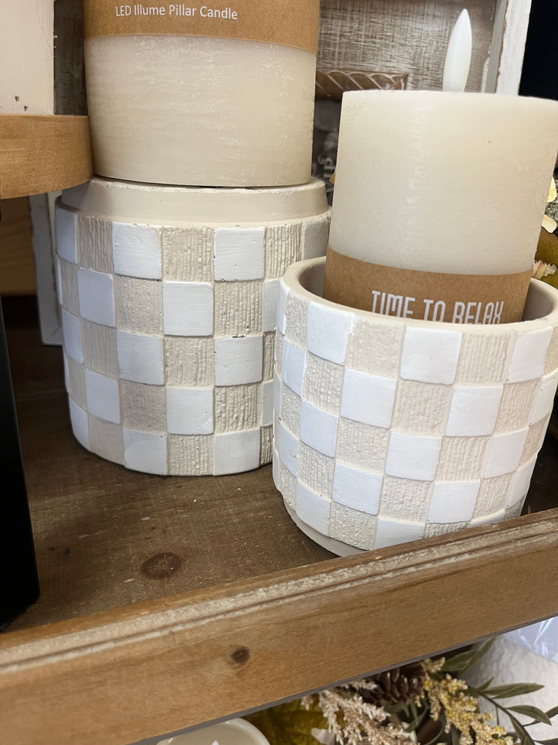 WEAVE PATTERN PLANTERS