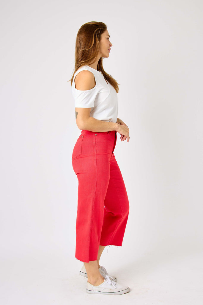 RED CROP WIDE TUMMY CONTROL (Judy Blue)