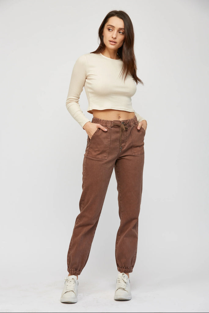 HIGH RISE JOGGER - COCOA