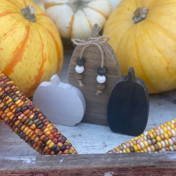 WhiteWoodBlk Pumpkin Trio
