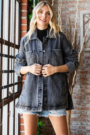 OVERSIZED WASHED DENIM JACKET