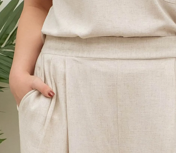 Curvy Oatmeal Linen Pants