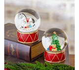 2 Asst. Horse/tree 4 Snowglobes