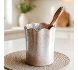 6.9 Scallop Edge Vase