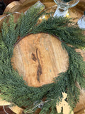 12cedar Wreath Gr
