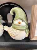 2 Asst Green Scarf/hat Resin Birds