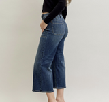 Hw Wide Crop Utility & Patch Pocket