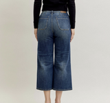 Hw Wide Crop Utility & Patch Pocket