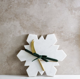 12 Marble Snowflake Serve Board W/knife