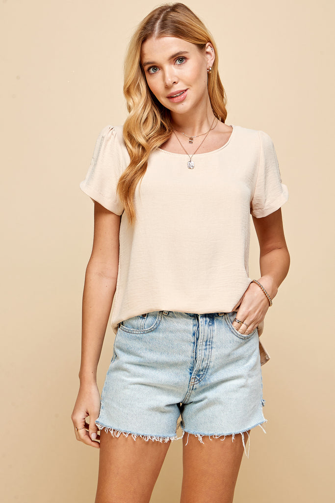 Scalloped Sleeve Top